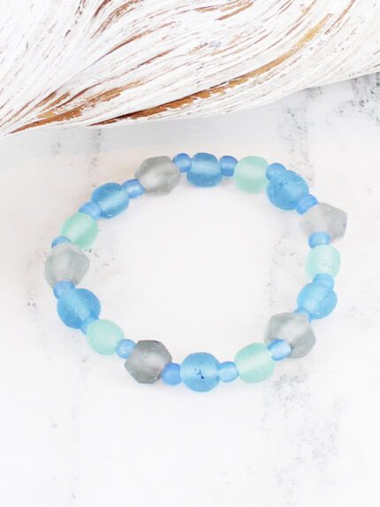 BB1412BLU ELASTICATED RECYCLED GLASS BRACELET