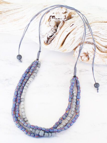 BB6301LC THREE-STRAND GLASS BEAD NECKLACE