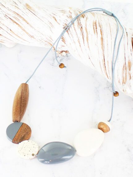 JP1017GY MIXED SHAPE RESIN & WOOD NECKLACE