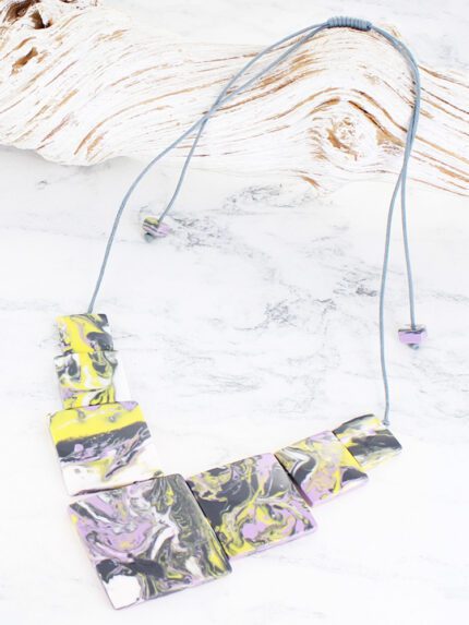 JP1301PU MARBLED RESIN STATEMENT NECKLACE