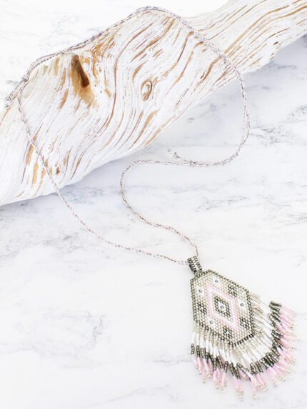 PP6205PK BEADED AZTEC PENDANT NECKLACE