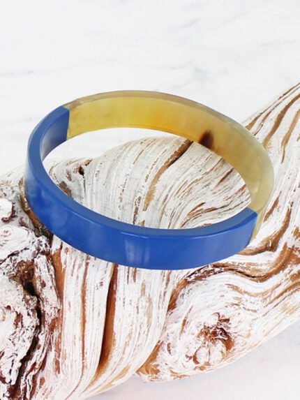 RA6007BLU RESIN & HORN BANGLE