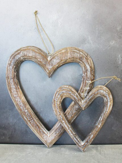RT6102N SET/2 OPEN WOODEN HANGING HEARTS